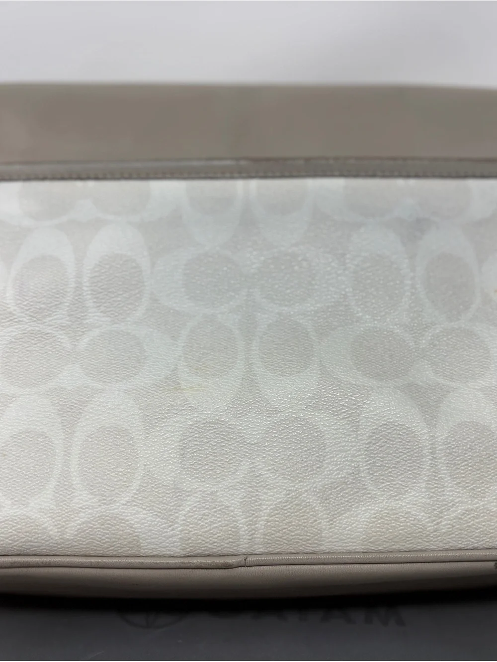 Coach Signature Messenger Crossbody Bag White Gray Orange C8728